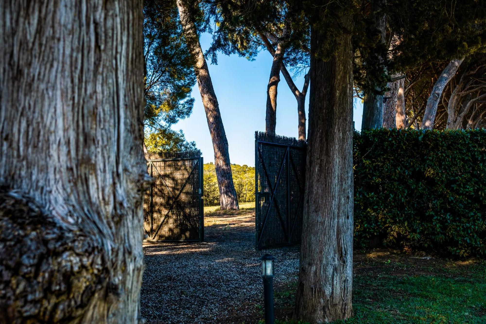 Casenuove III - Casale Con Giardino E Piscina Castiglioncello Exterior foto